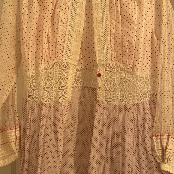 Vintage Lace Cover up dress - Picture 2 of 6